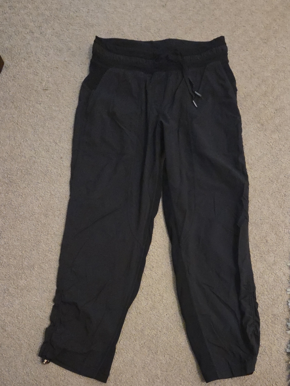 Lululemon Dance Studio Mid Rise Capri Pants
